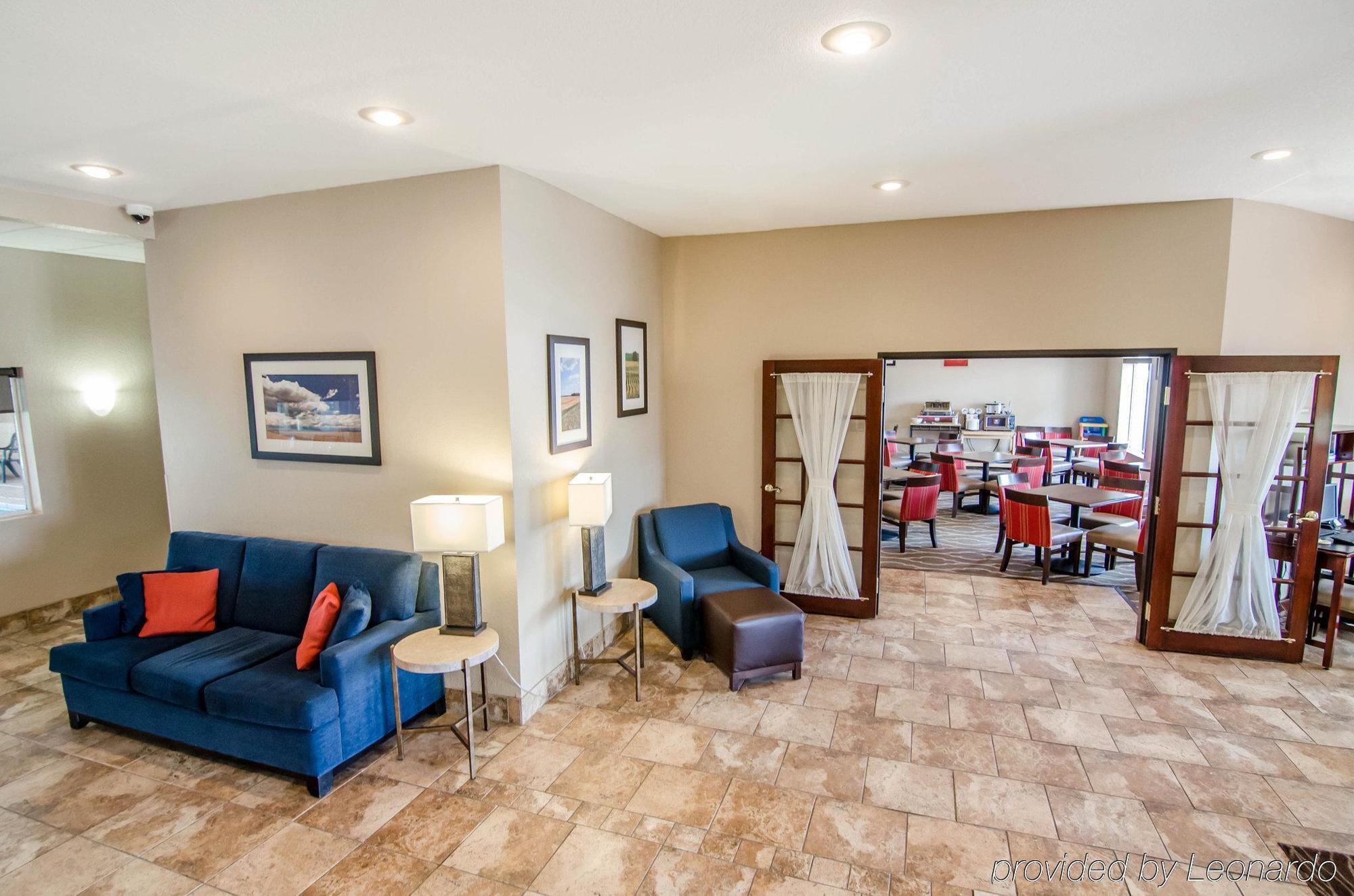Comfort Inn & Suites Pittsburg Extérieur photo