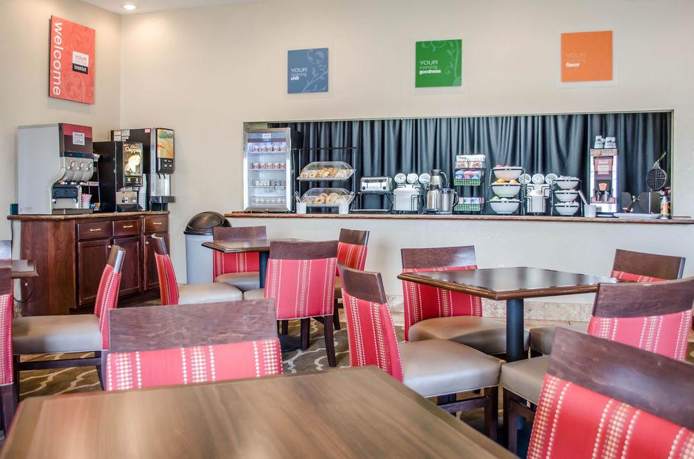 Comfort Inn & Suites Pittsburg Extérieur photo