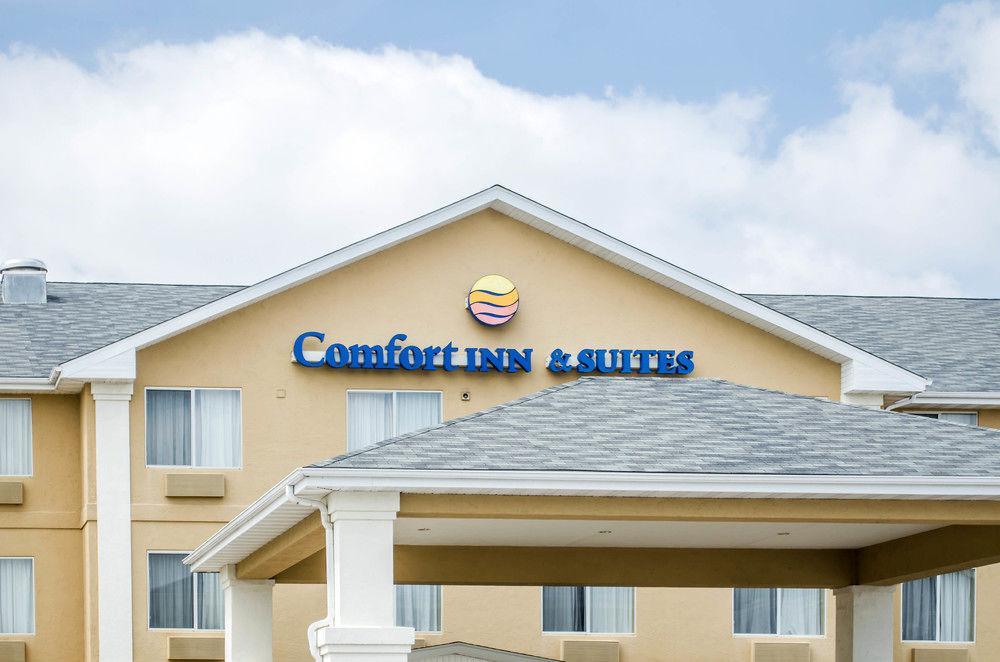 Comfort Inn & Suites Pittsburg Extérieur photo