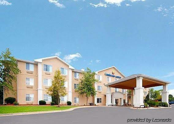 Comfort Inn & Suites Pittsburg Extérieur photo